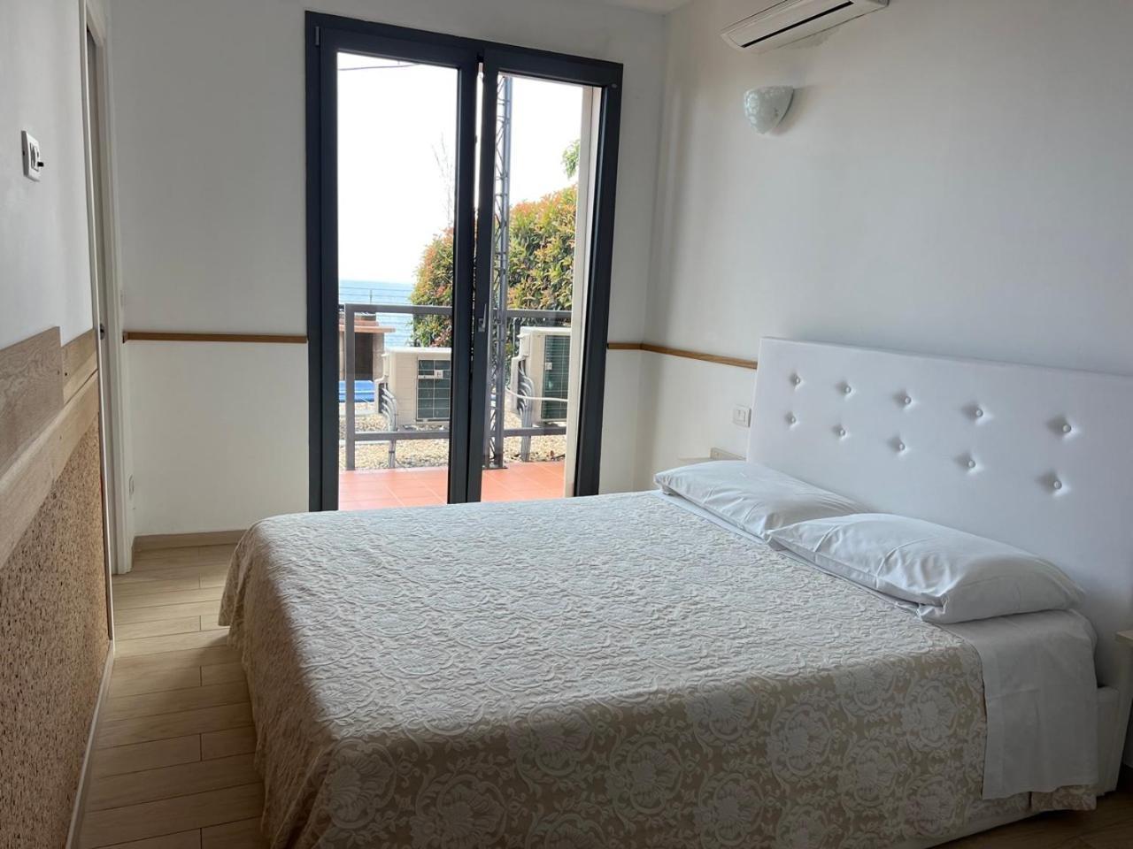 Terramata Resort Case Vacanza Santo Stefano al Mare Exterior photo